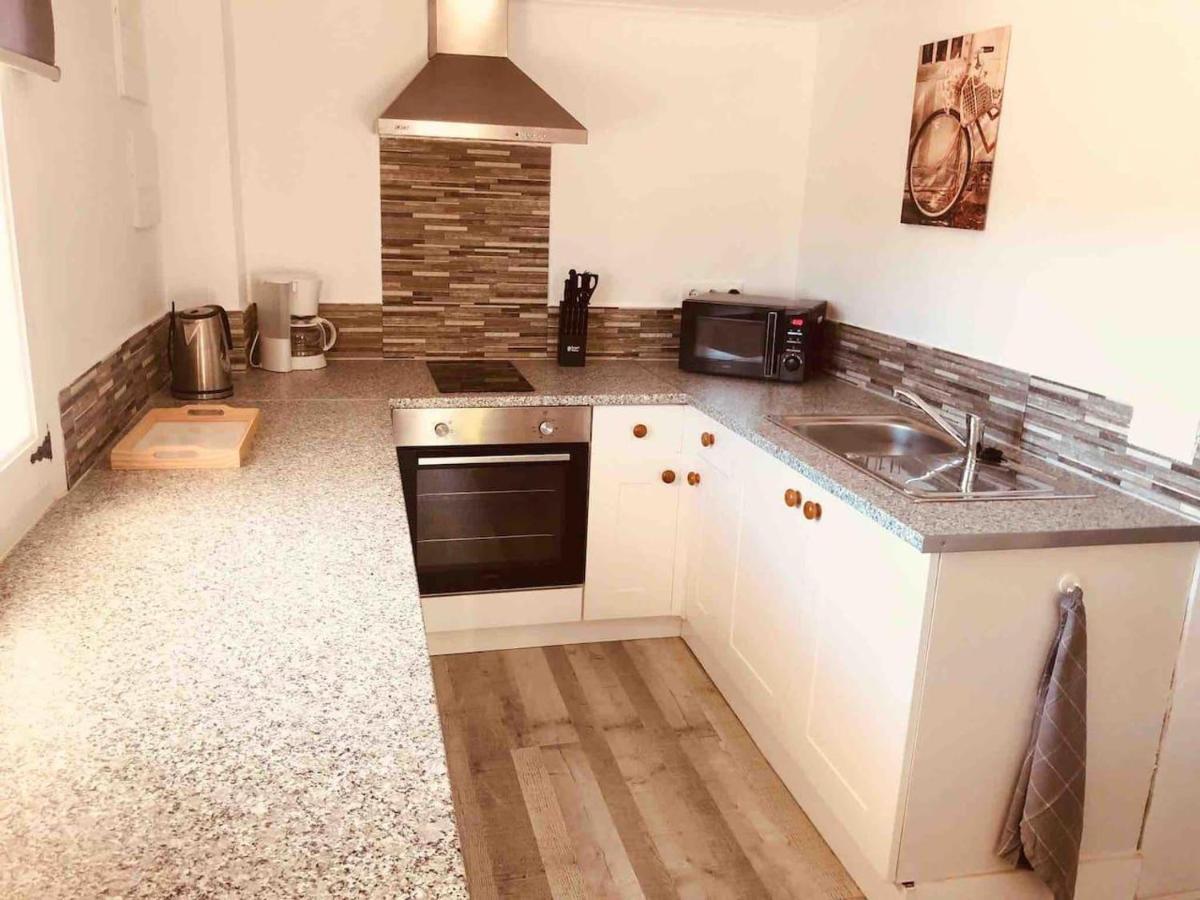 Lovely 2 Bed Apartment In Alcalalí Eksteriør bilde